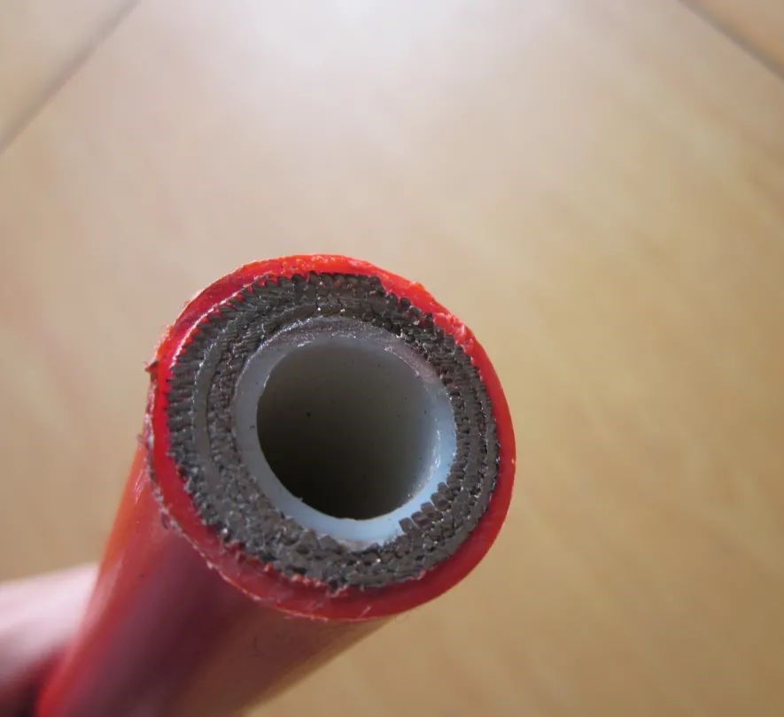 超高壓樹脂管的研究與發(fā)展